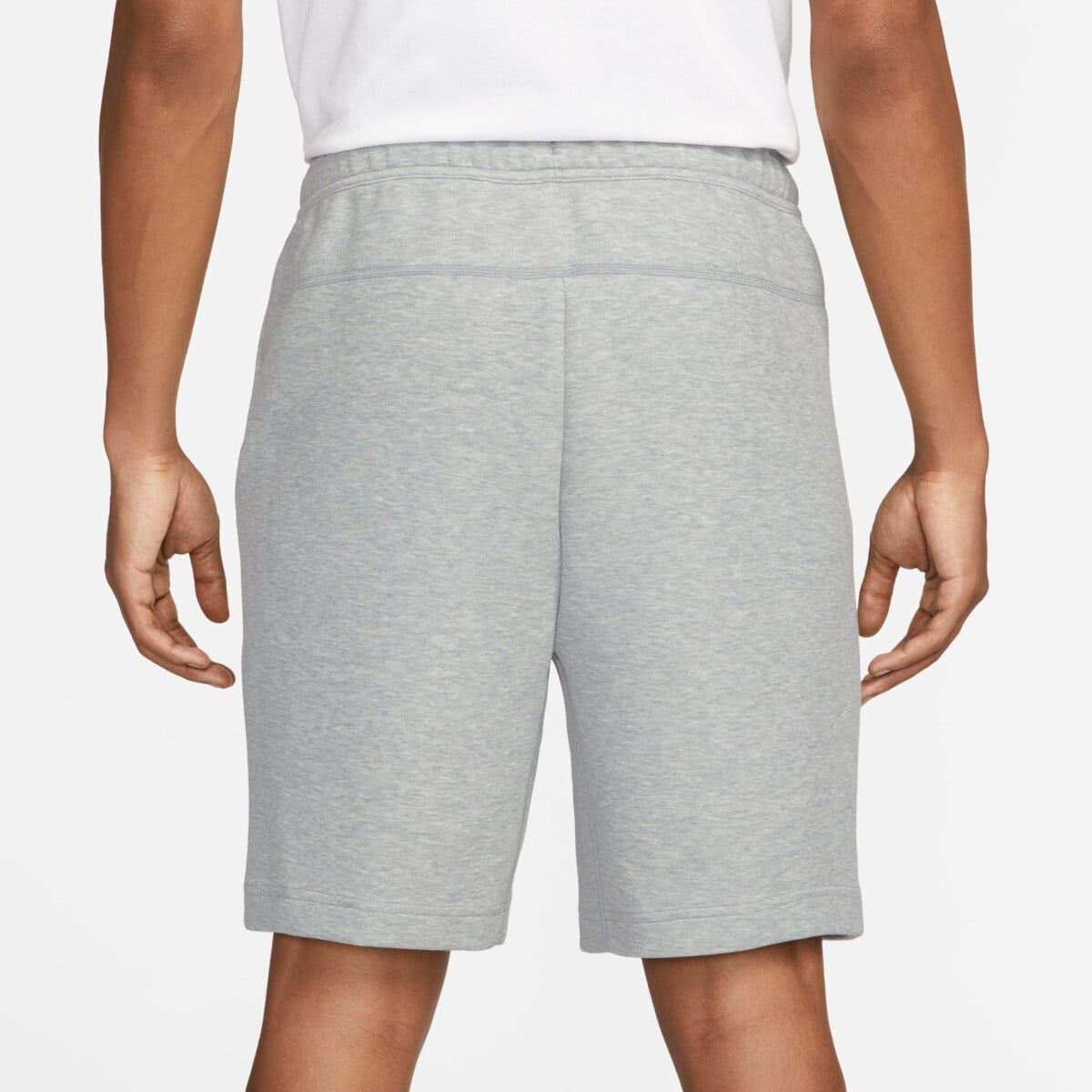 NIKE SPORTSWEAR TECH FLEECE šortai