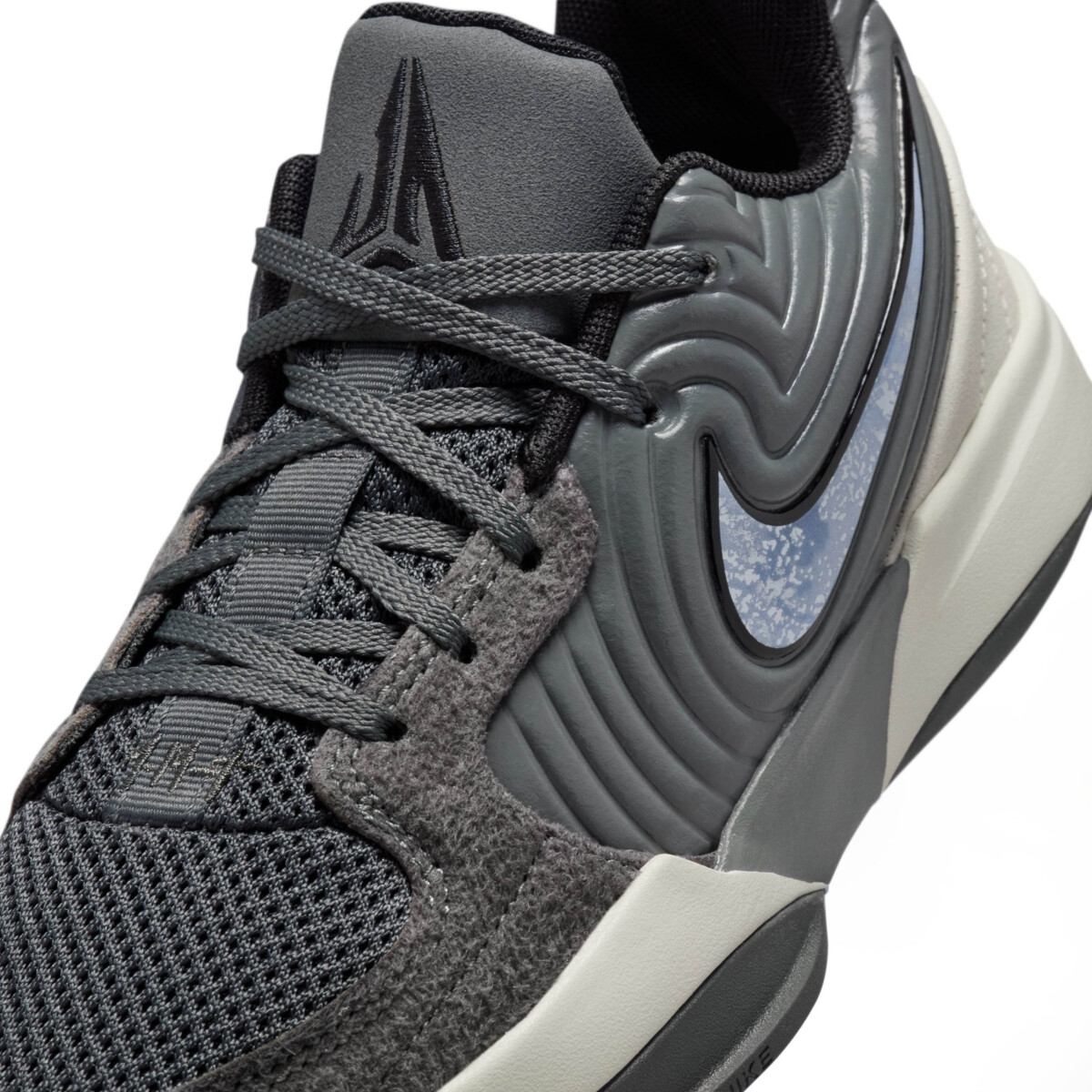 NIKE JA 2 BASKETBALL SHOES krepšinio treniruočių bateliai