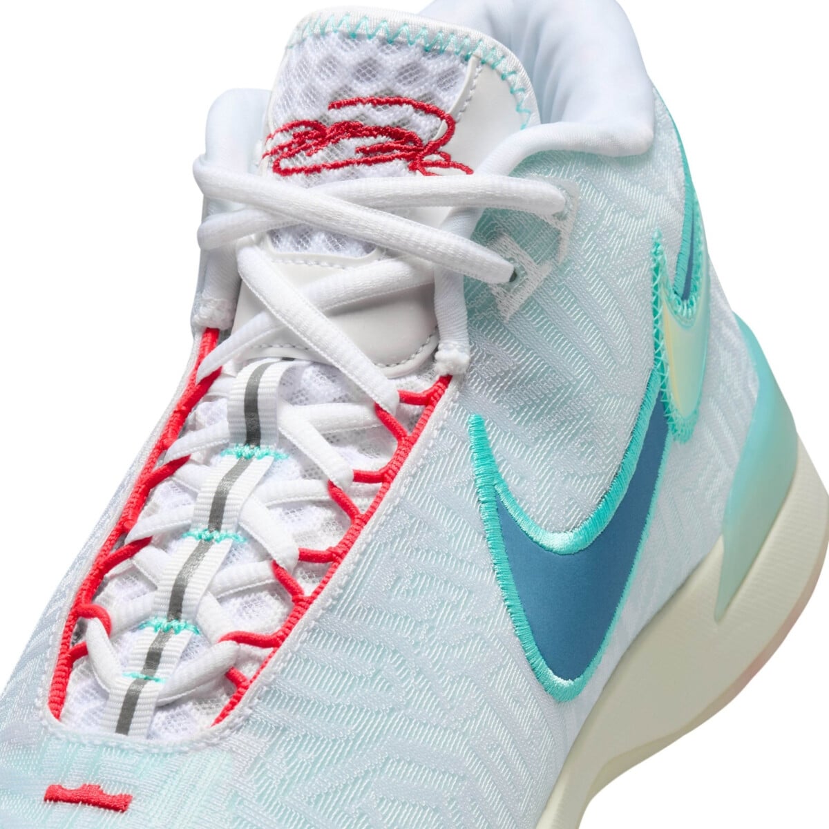 NIKE LEBRON NXXT GENISUS BASKETBALL SHOES krepšinio treniruočių