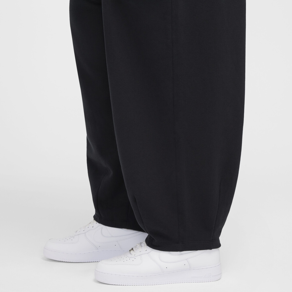 NIKE CLUB FLEECE MEN'S OVERSIZED FRENCH TERRY PANTS kelnės