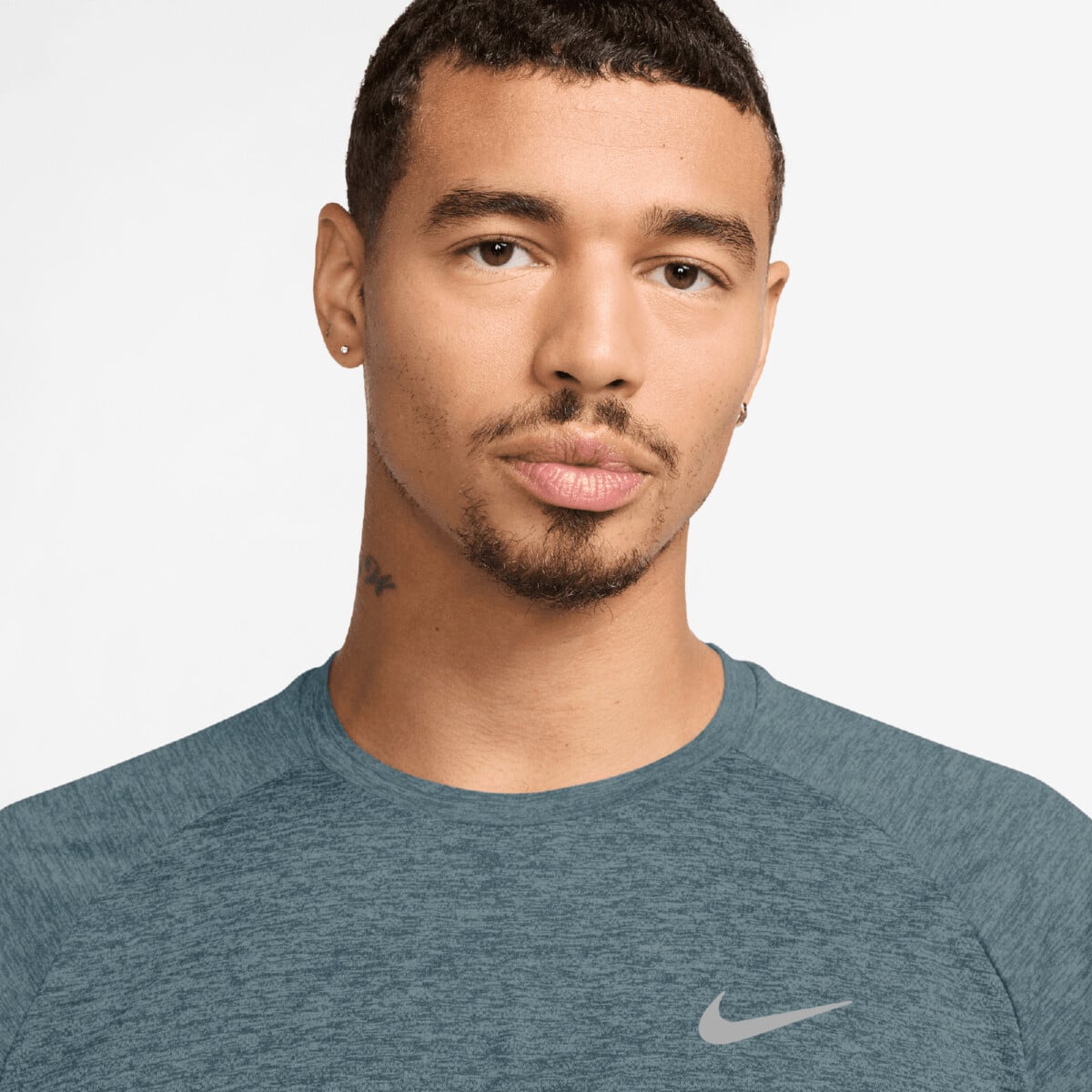 NIKE STRIDE DRI-FIT ADV SHORT-SLEEVE RUNNING TOP marškinėliai