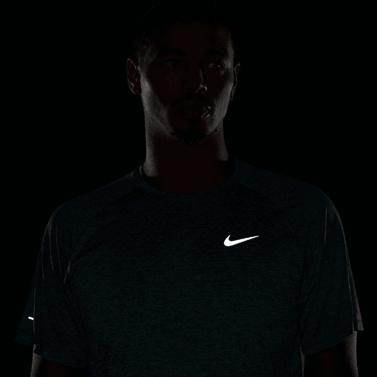 NIKE STRIDE DRI-FIT ADV SHORT-SLEEVE RUNNING TOP marškinėliai
