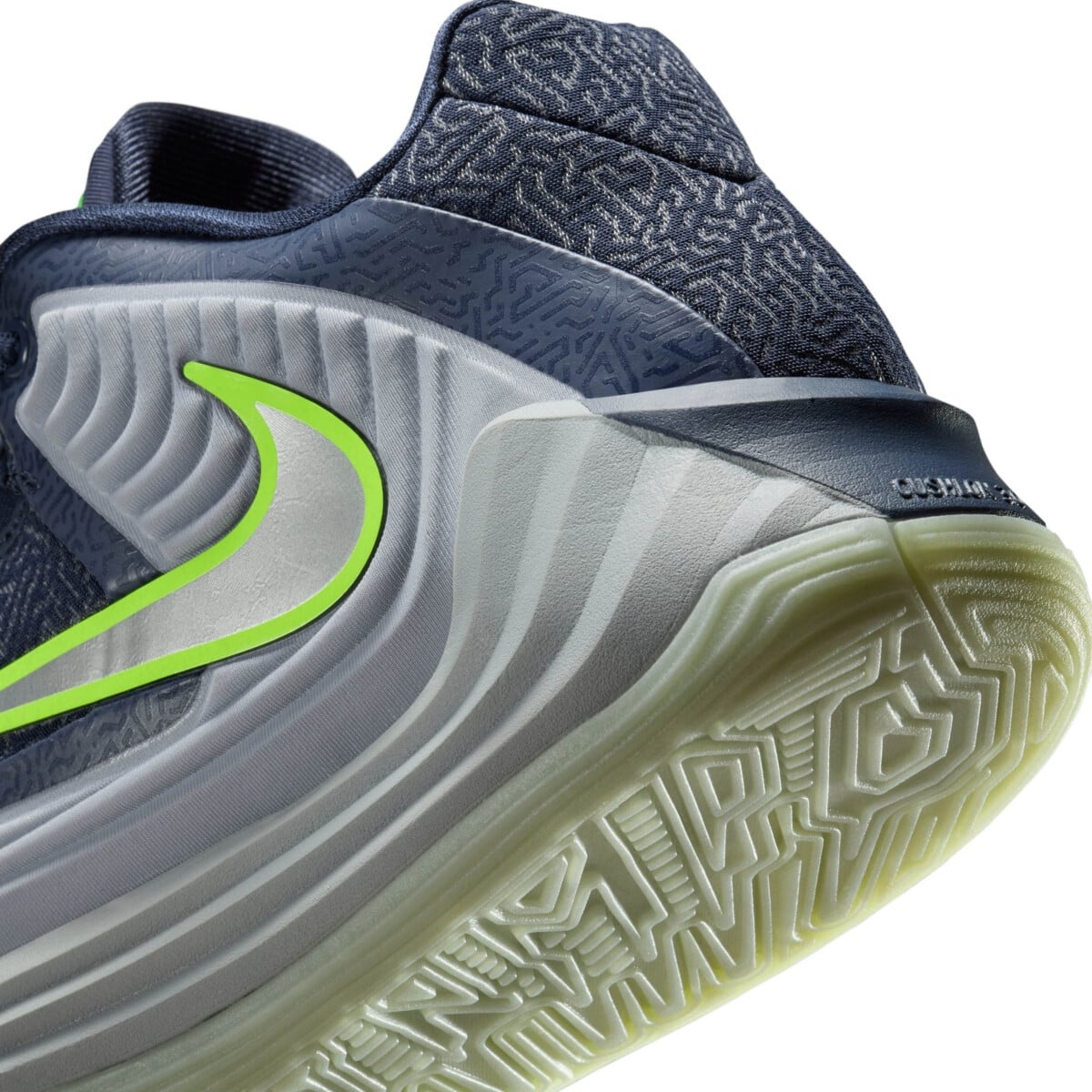 NIKE GIANNIS FREAK 7 
