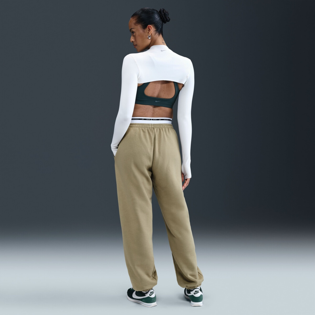 ヒロンズ NIKE SPORTSWEAR PHOENIX FLEECE HIGH RISE kelnės