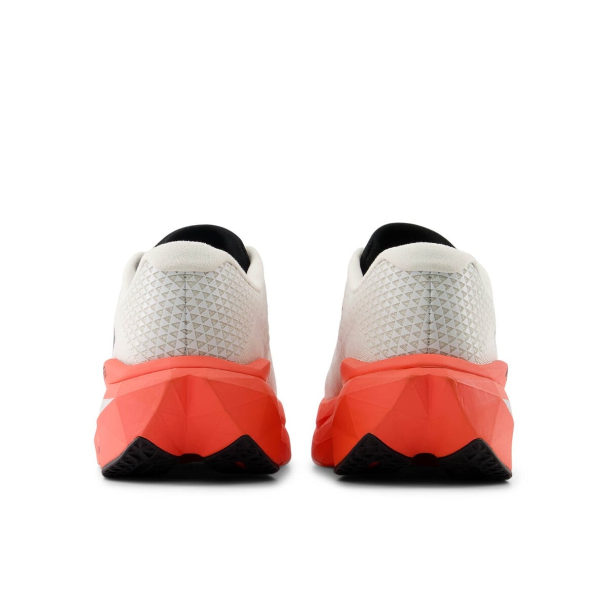 UC NEW BALANCE FUELCELL SUPERCOMP TRAINER V3 ROAD RUNNING SHOES