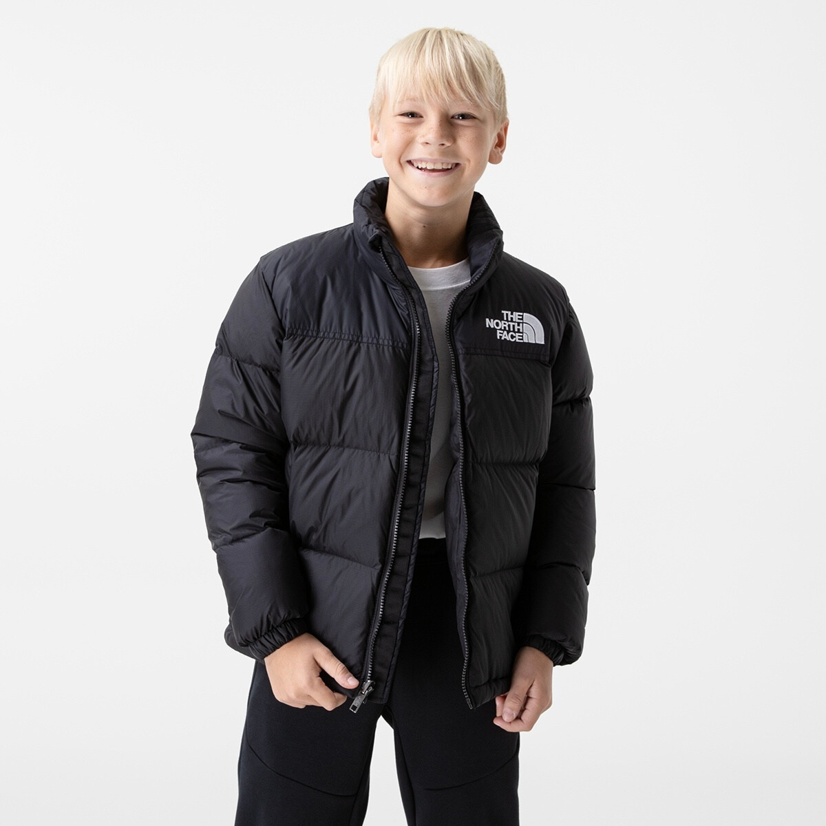 THE NORTH FACE TEENS' 1996 RETRO NUPTSE JACKET striukės ir parkos