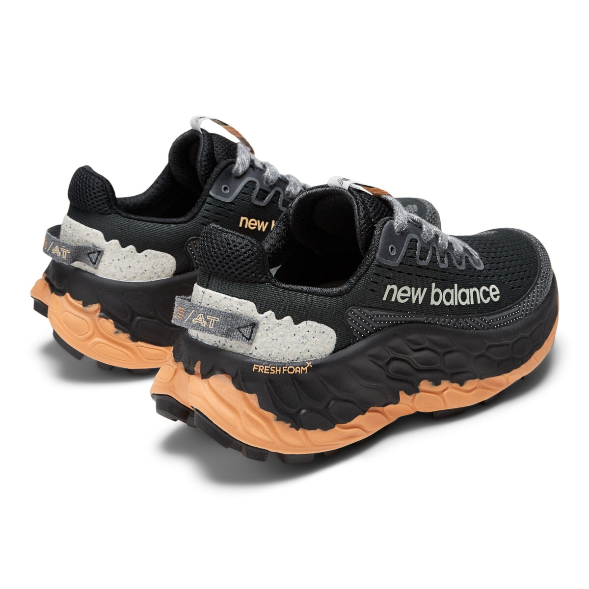 3ムーン③ NEW BALANCE WOMEN'S FRESH FOAM X TRAIL MORE V3 RUNNING SHOES