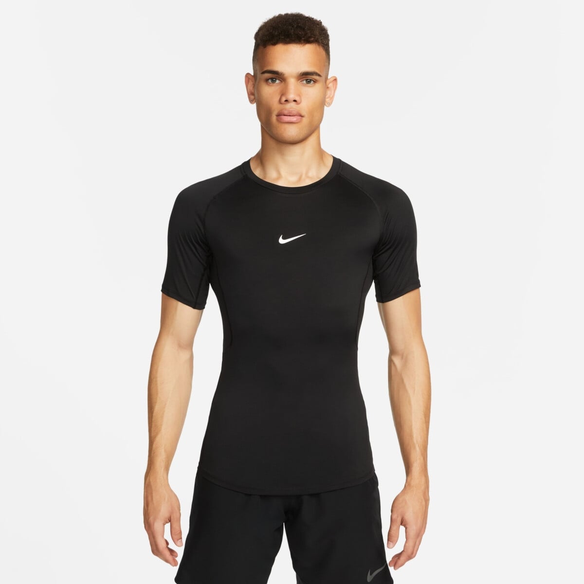 NIKE PRO DRI-FIT TIGHT SHORT-SLEEVE FITNESS TOP apatiniai