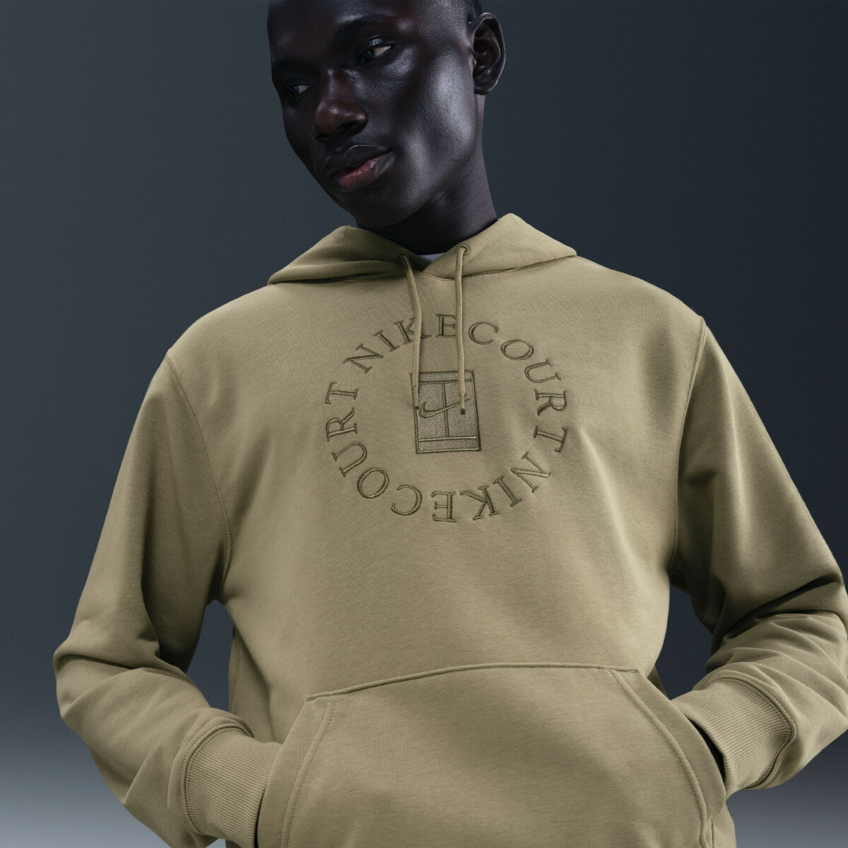 NIKE COURT HERITAGE DRI-FIT FRENCH TERRY TENNIS PULLOVER HOODIE
