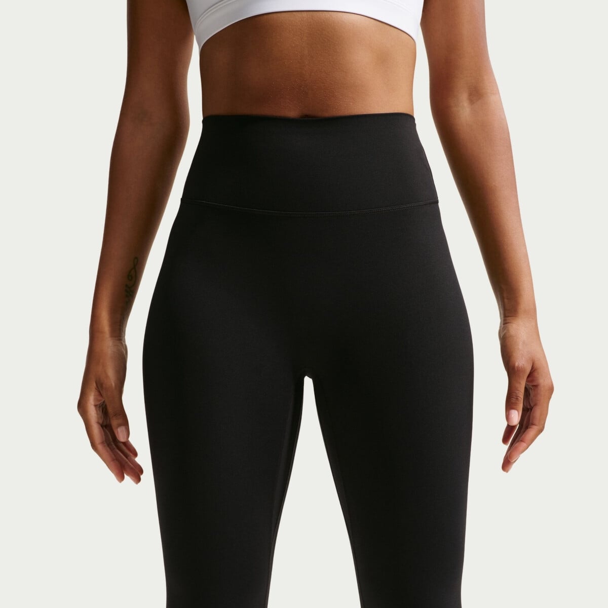 NIKE ZENVY HIGH RISE CAPRI LEGGINGS šortai