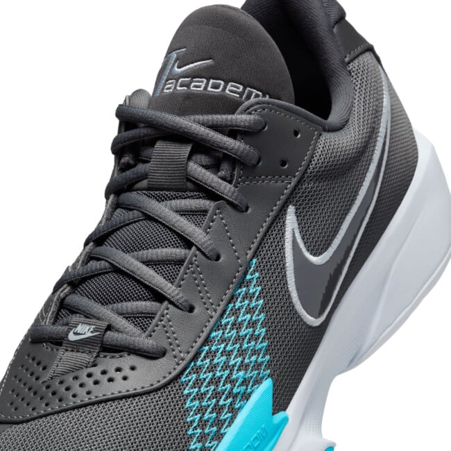 NIKE G.T. CUT ACADEMY BASKETBALL SHOES krepšinio treniruočių