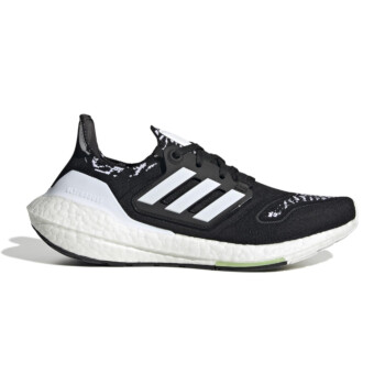 ultra boost kaina