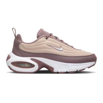 NIKE Air Max Portal　23cm Nike Sportswear AIR MAX PORTAL - Sportbačiai - black/white