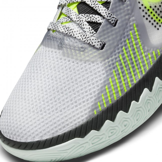 Nike m kyrie flytrap v Krep inio treniruo i bateliai Pirk internetu Sportland